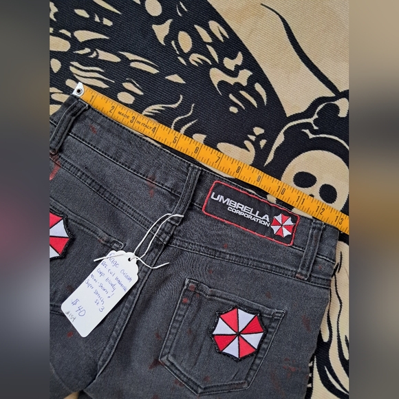 OOAK custom Resident Evil Umbrella Corp bloody shorts! Rage gear! - Picture 12 of 12